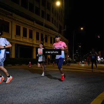 Runner Photo 5722335
