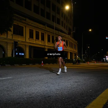 Runner Photo 5722630