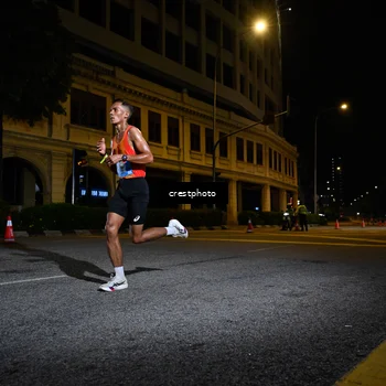 Runner Photo 5722634