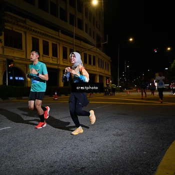Runner Photo 5723035