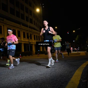 Runner Photo 5723244