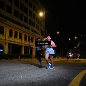 Runner Photo 5723435