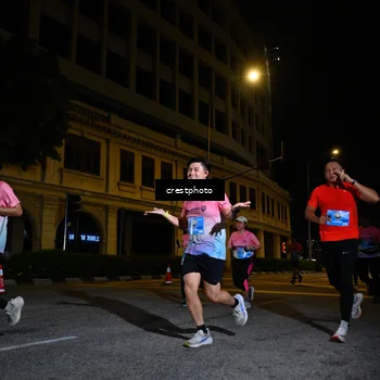 Runner Photo 5723996