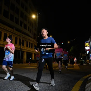 Runner Photo 5724000