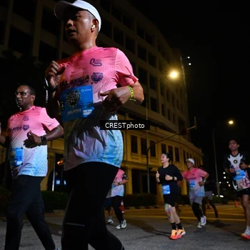 Runner Photo 5724053