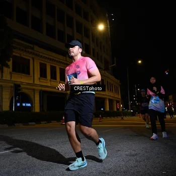 Runner Photo 5724202