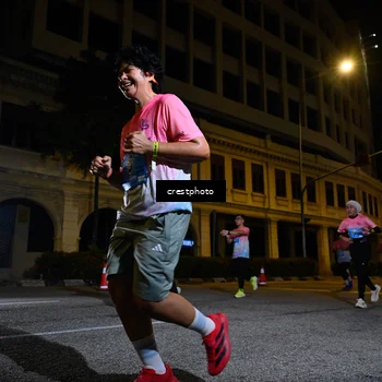 Runner Photo 5724373