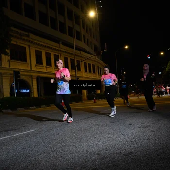 Runner Photo 5726345