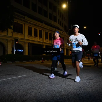 Runner Photo 5726465