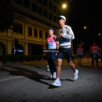 Runner Photo 5726470