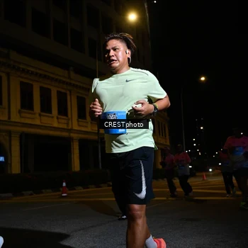Runner Photo 5727812