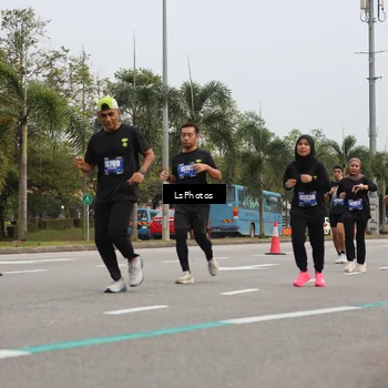 Runner Photo 5730987
