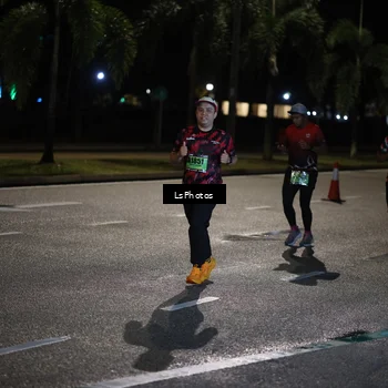 Runner Photo 5731003