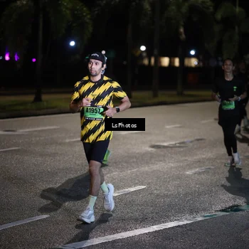 Runner Photo 5731063