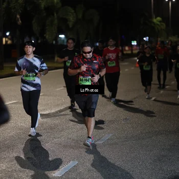 Runner Photo 5731103
