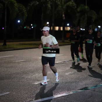 Runner Photo 5731142