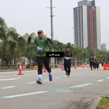 Runner Photo 5731143