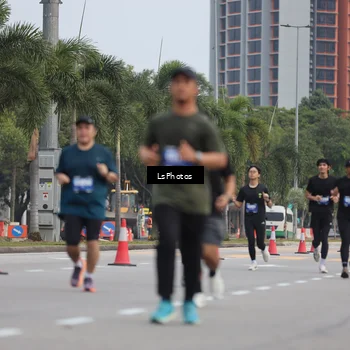 Runner Photo 5731418