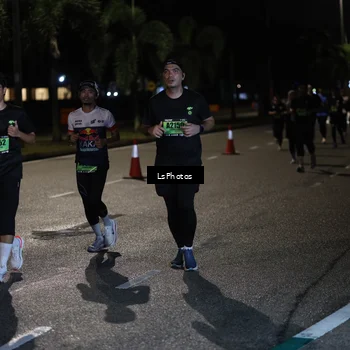 Runner Photo 5731498