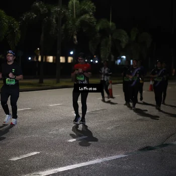 Runner Photo 5731572