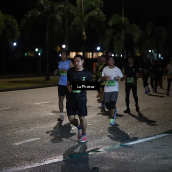 Runner Photo 5731875