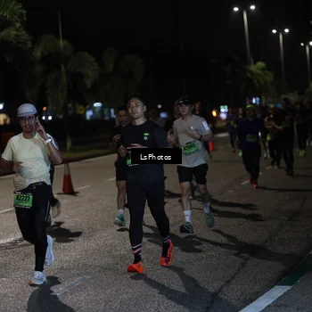 Runner Photo 5731976