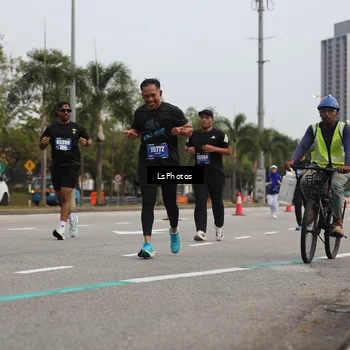 Runner Photo 5732093