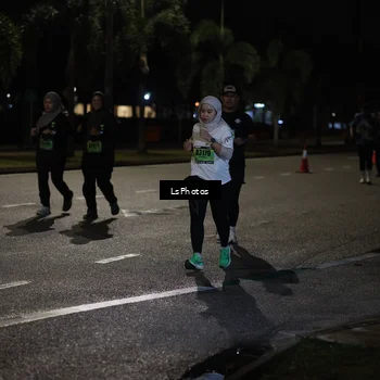 Runner Photo 5732235