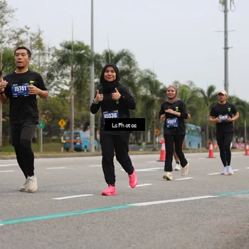 Runner Photo 5732236