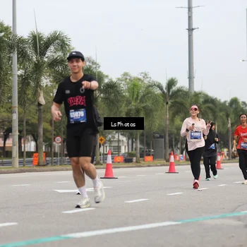 Runner Photo 5732430