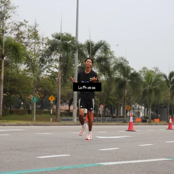 Runner Photo 5732443