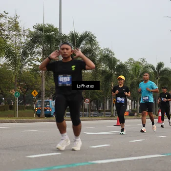 Runner Photo 5732445