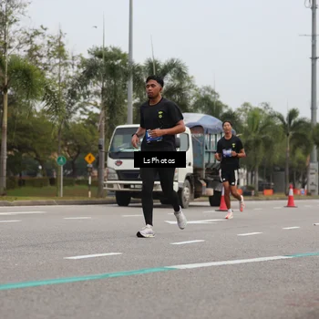 Runner Photo 5732532