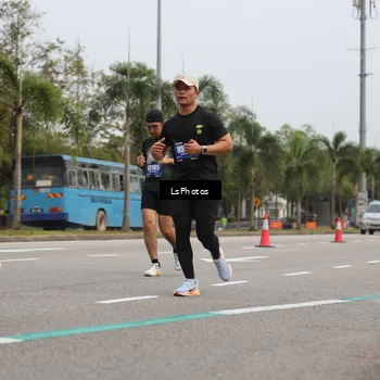 Runner Photo 5732675