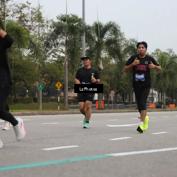 Runner Photo 5732690