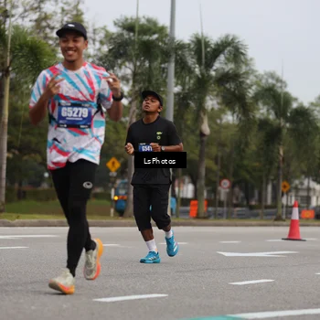 Runner Photo 5732800