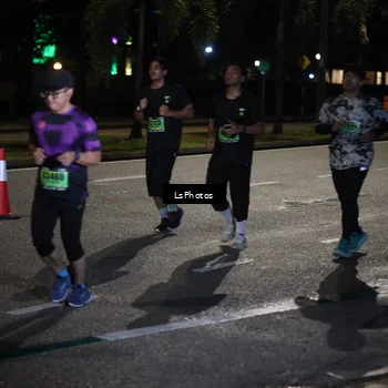 Runner Photo 5733043
