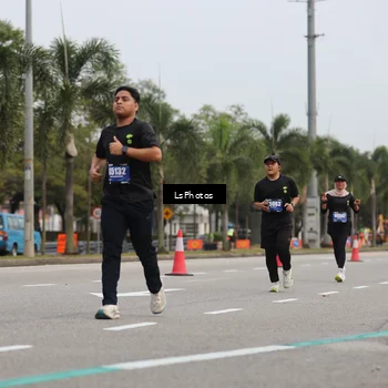 Runner Photo 5733165