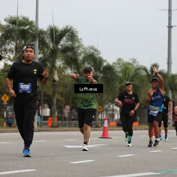Runner Photo 5733215