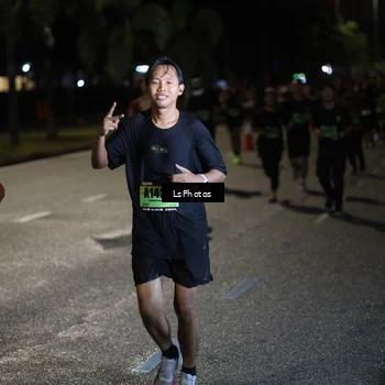 Runner Photo 5733264