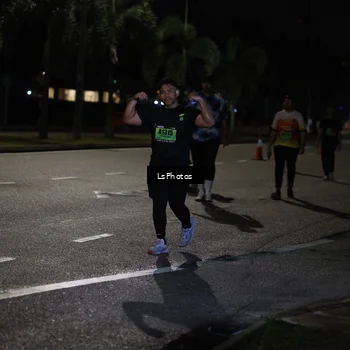 Runner Photo 5733272