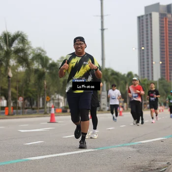 Runner Photo 5733296