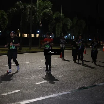 Runner Photo 5733306