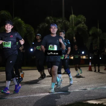 Runner Photo 5733318