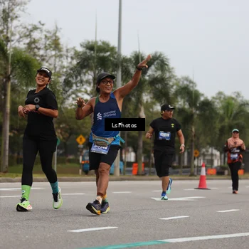 Runner Photo 5733323