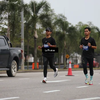 Runner Photo 5733331