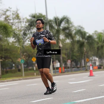 Runner Photo 5733342