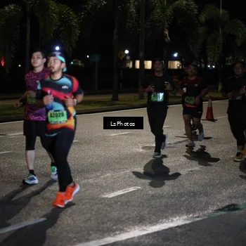 Runner Photo 5733352