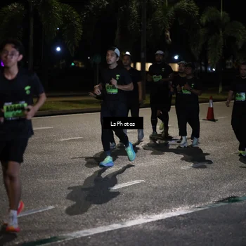 Runner Photo 5733359