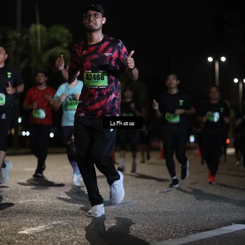 Runner Photo 5733387
